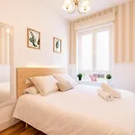 Exclusive Between Old Town & Guggenheim!! Private Parking *