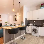 Between Old Town & Guggenheim!! Private Parking Apartamento