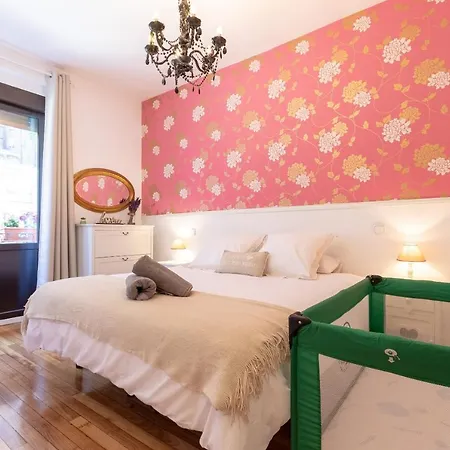 Between Old Town & Guggenheim!! Private Parking 빌바오