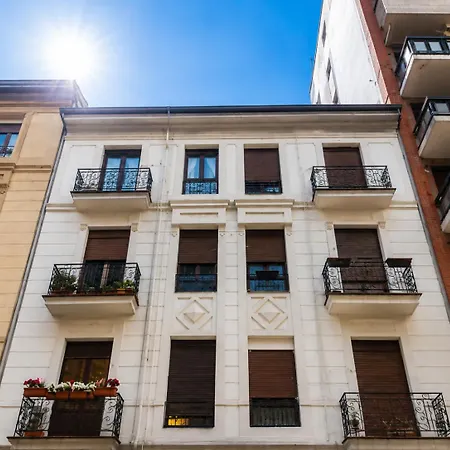 Exclusive Between Old Town & Guggenheim!! Private Parking * Μπιλμπάο