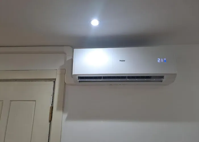 Between Old Town & Guggenheim!! Private Parking * Бильбао