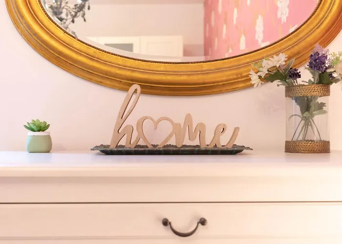 Between Old Town & Guggenheim!! Private Parking *