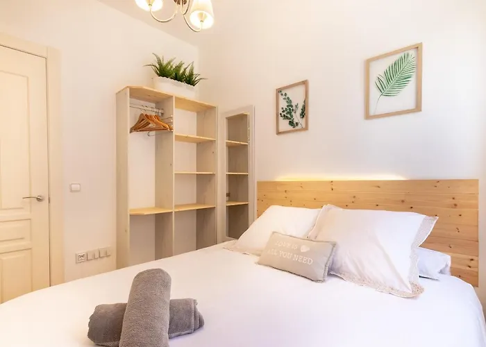 Apartamento Between Old Town & Guggenheim!! Private Parking Bilbao